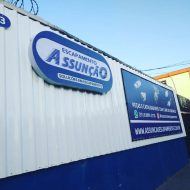 Estrutura de Lambri (Branco) com Placas em Acrílico e Lona