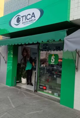 Placa em Acrílico Reverso e Revestimento em ACM